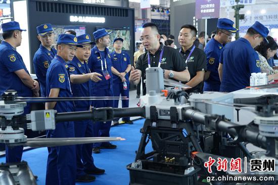 無人機智能測繪 貴州企業亮相數博會，前沿科技賦能千行百業